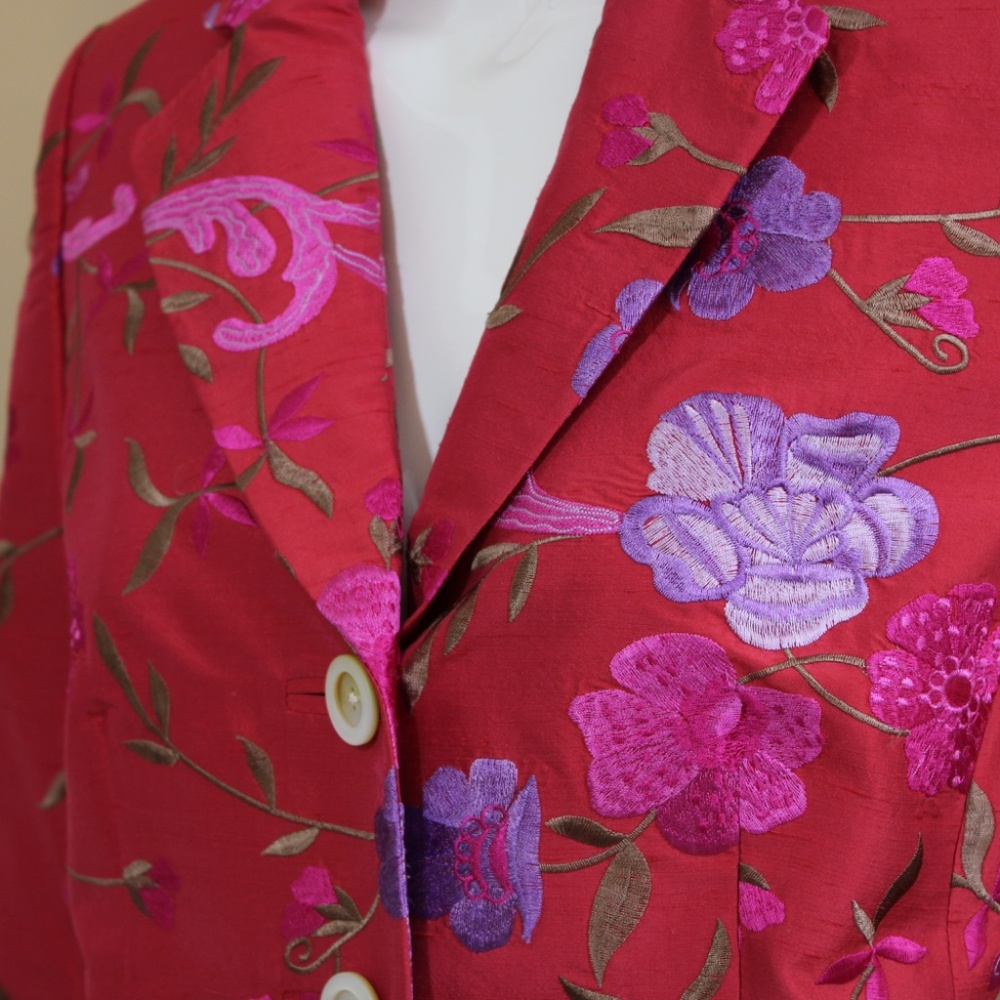 🌸 Algo of Switzerland Embroidered Silk Jacket – Size 6 – NWOT - Picture 8 of 14